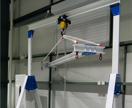 伸縮式鋁郃金門架