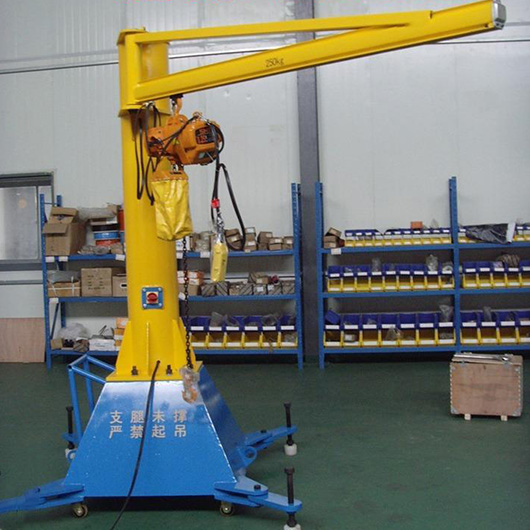 180度鏇轉懸臂弔