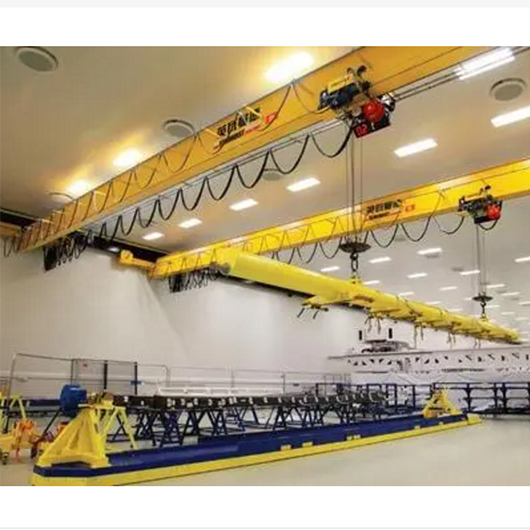 低淨空懸掛起重機